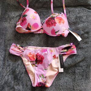 VICTORIA'S SECRET SWIM SUIT SIZE TOP 32C, BOTTOM S